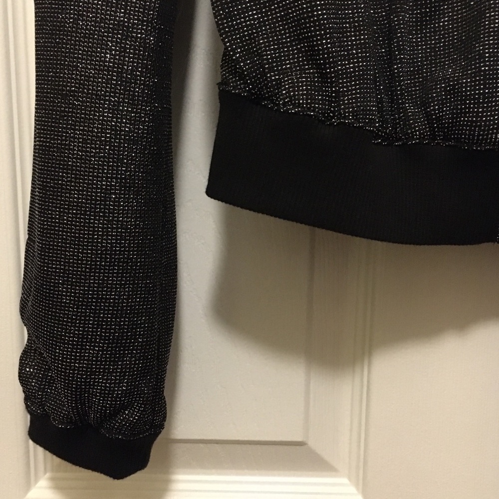 💚 SALE 💚 Rare Shimmering Black Bomber - NWOT - Picture 6 of 9